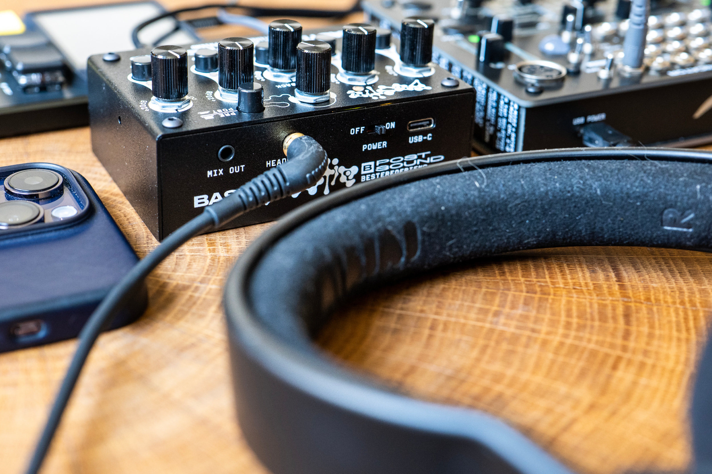 Review: Bastl Instruments Dude! - Battery Powered 5-Channel Mixer : Ask. Audio